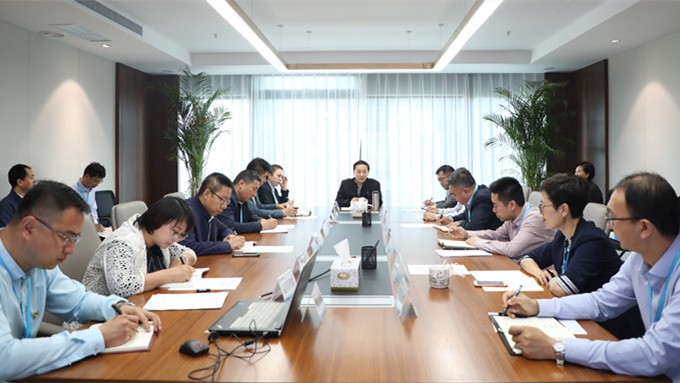 365英国在线体育集团召开党风廉政建设集体约谈会