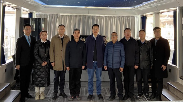 365英国在线体育集团正式接收黄河兰州段水运设施设备