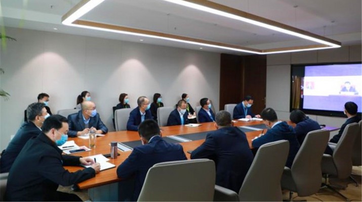 365英国在线体育集团党委传达学习党的十九届五中全会精神