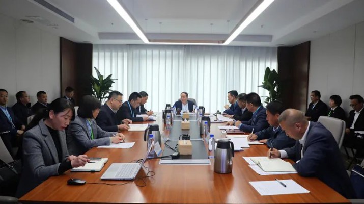 三抓三促进行时 | 365英国在线体育集团召开重点项目调度会