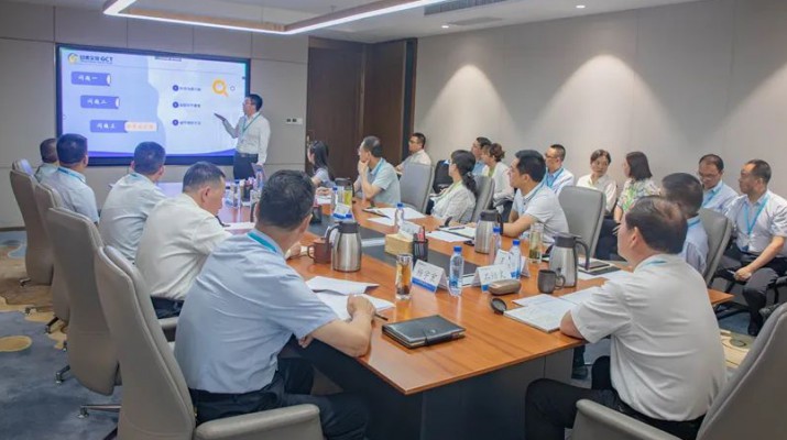 三抓三促进行时丨365英国在线体育集团召开总部部门半年工作汇报会暨“三抓三促”PPT技能提升专题会
