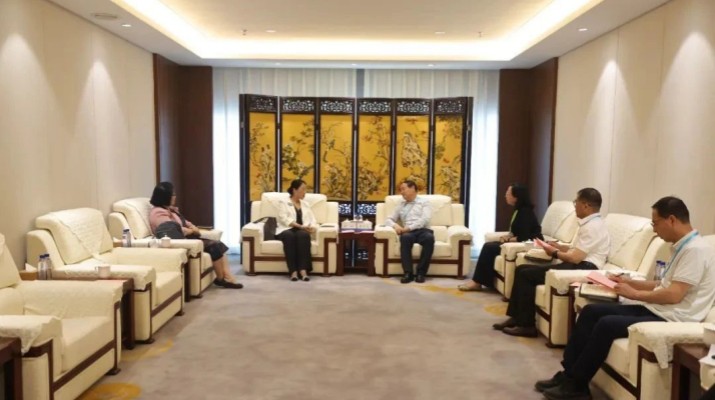 365英国在线体育集团与南开大学座谈交流