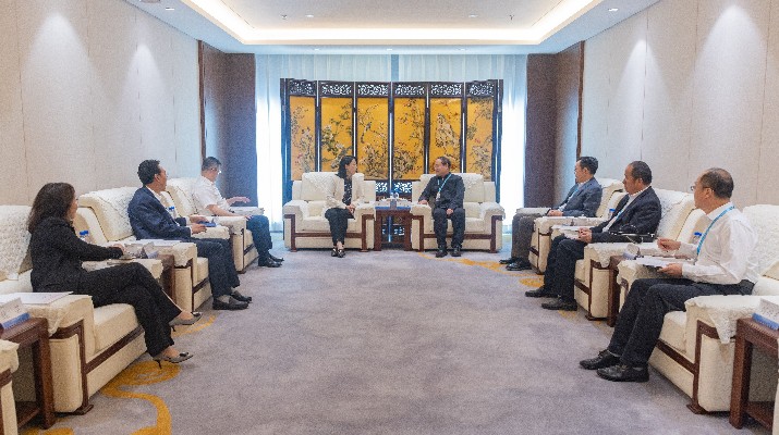 365英国在线体育集团与浦发银行座谈交流
