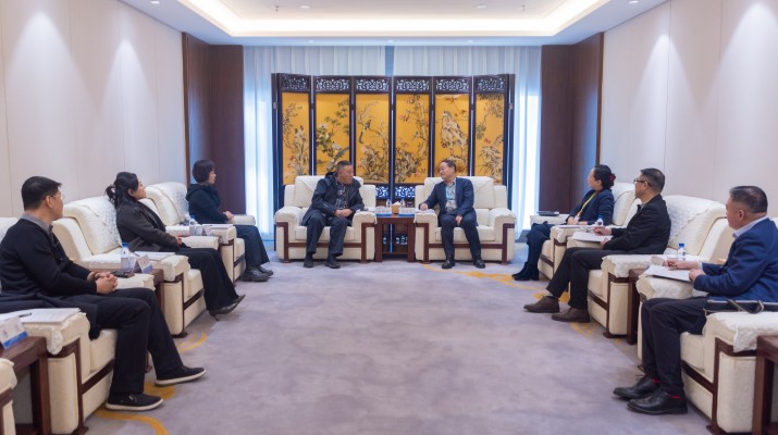 365英国在线体育集团与中商企协酒店投资分会座谈交流