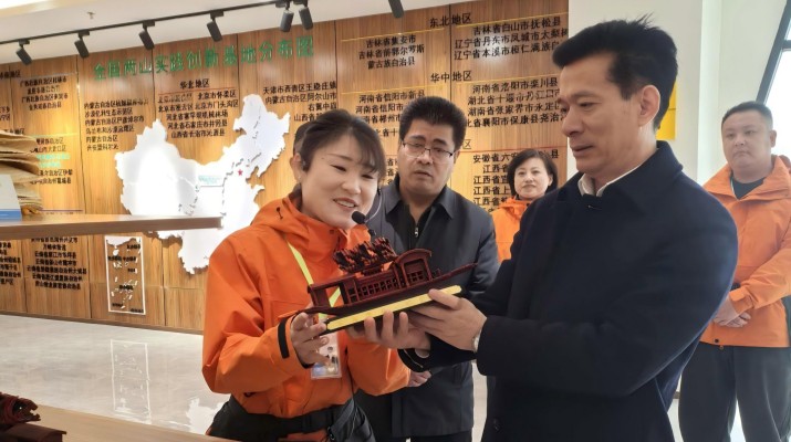 365英国在线体育集团党委书记、董事长叶剑芳在武威片区各公司开展调研