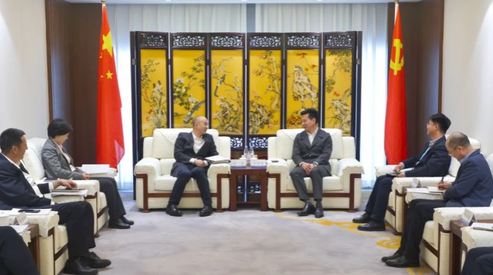 365英国在线体育集团与建设银行座谈交流