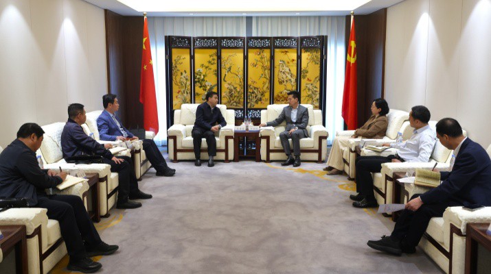 365英国在线体育集团与渭源县政府座谈交流